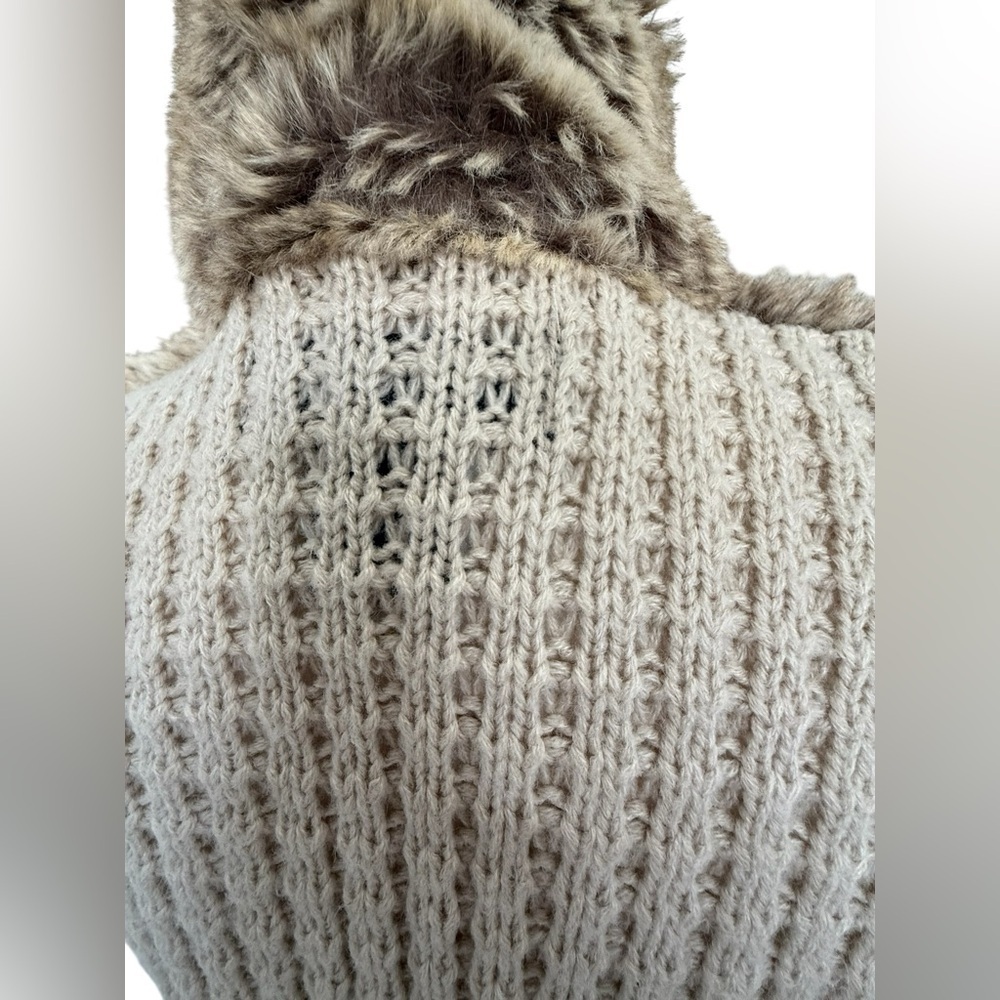 Kardashian Kollection Faux Fur Vest S Cream Knit Back Rabbit Style Open Front - Picture 5 of 11